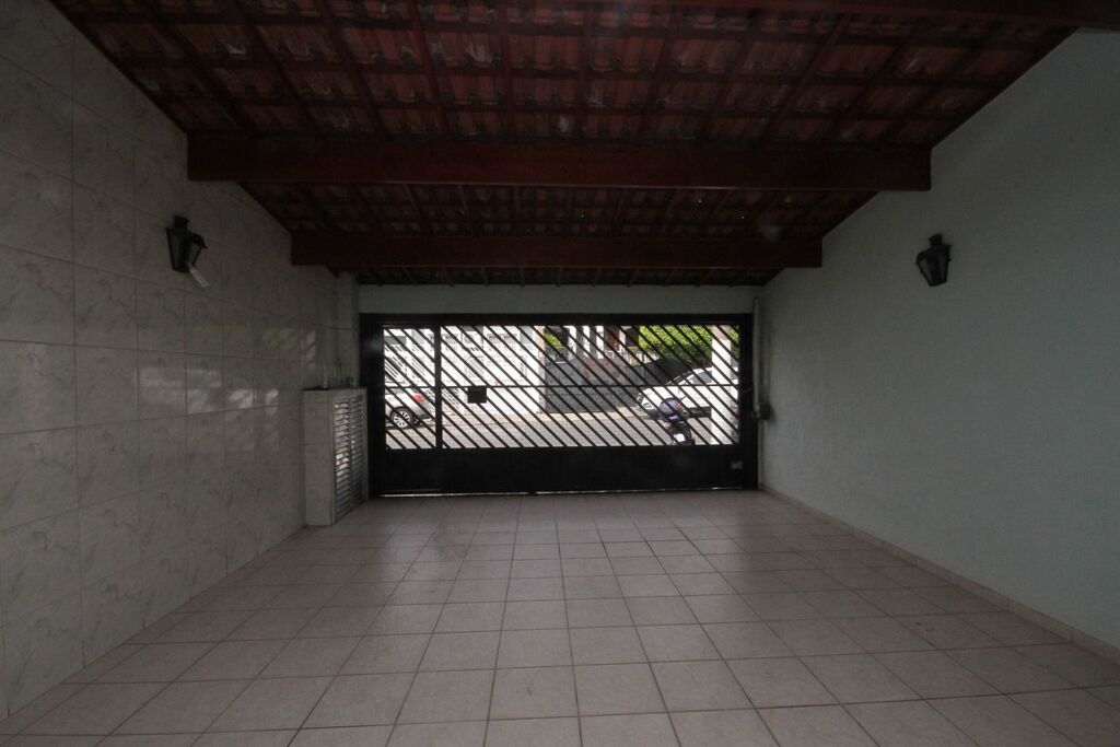 Casa à venda com 4 quartos, 200m² - Foto 23