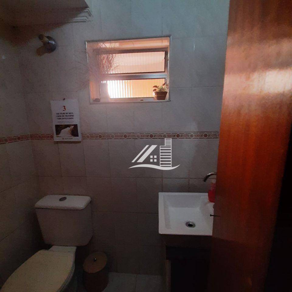 Sobrado à venda com 3 quartos, 271m² - Foto 15