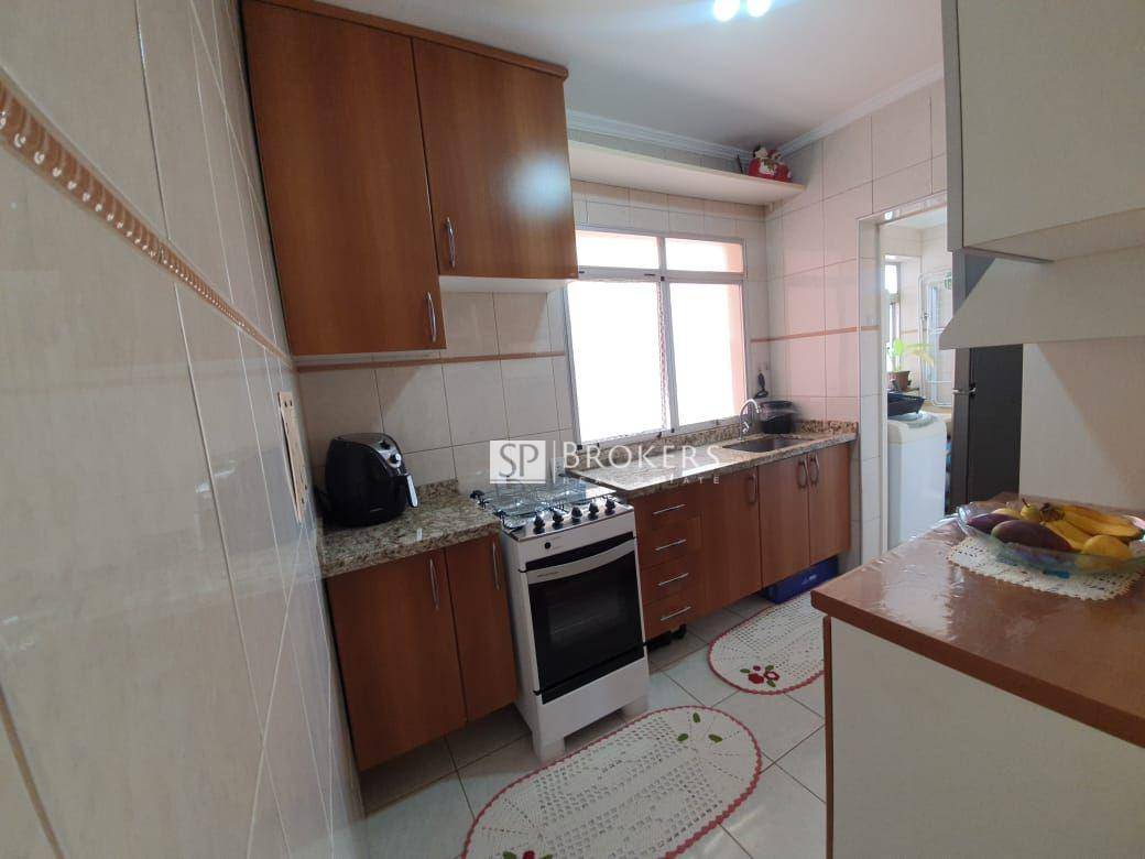 Apartamento à venda com 2 quartos, 72m² - Foto 6