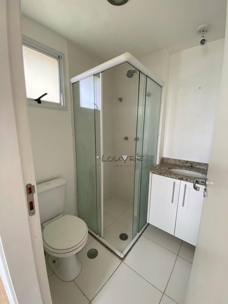 Apartamento para alugar com 2 quartos, 68m² - Foto 8