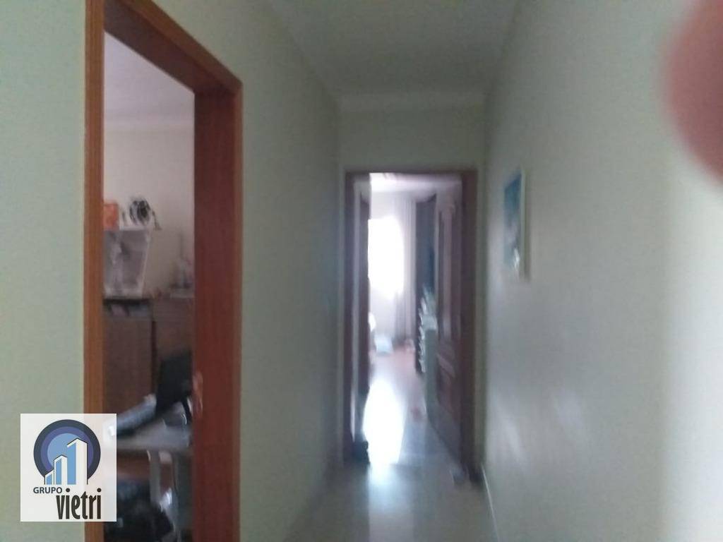 Sobrado à venda com 4 quartos, 250m² - Foto 21