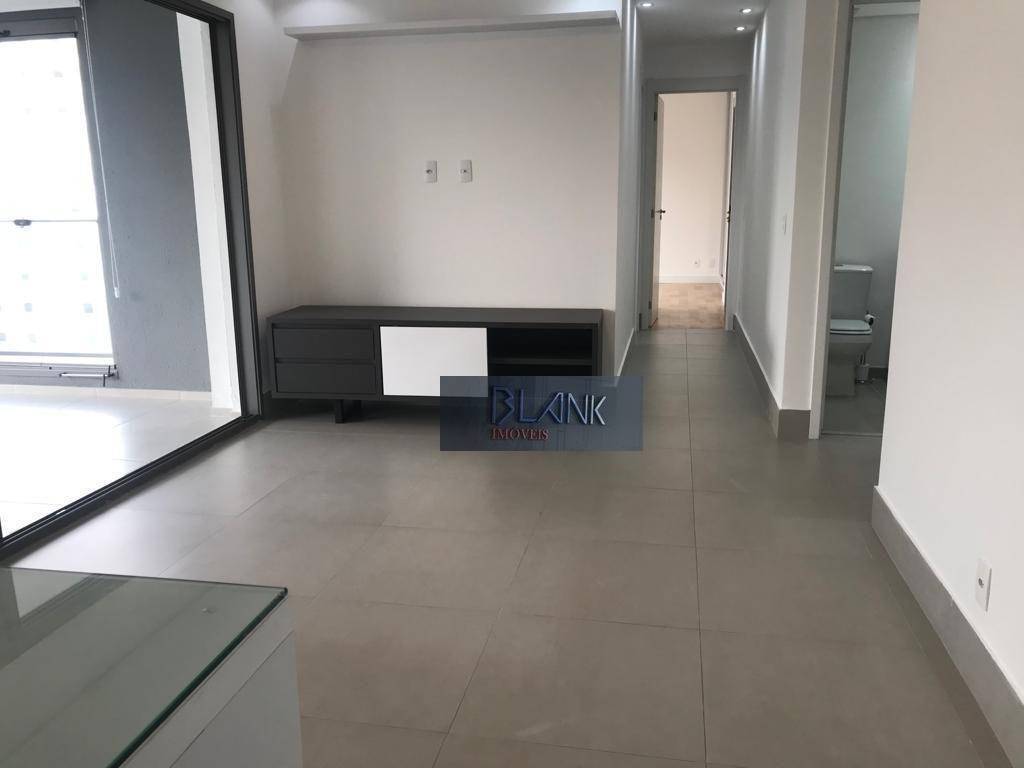 Apartamento à venda com 2 quartos, 82m² - Foto 4