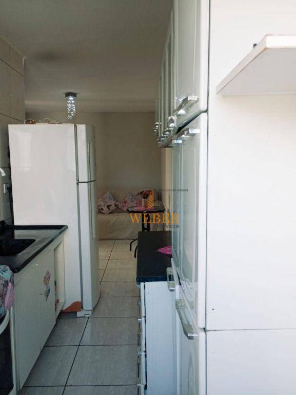 Apartamento à venda com 2 quartos, 42m² - Foto 7