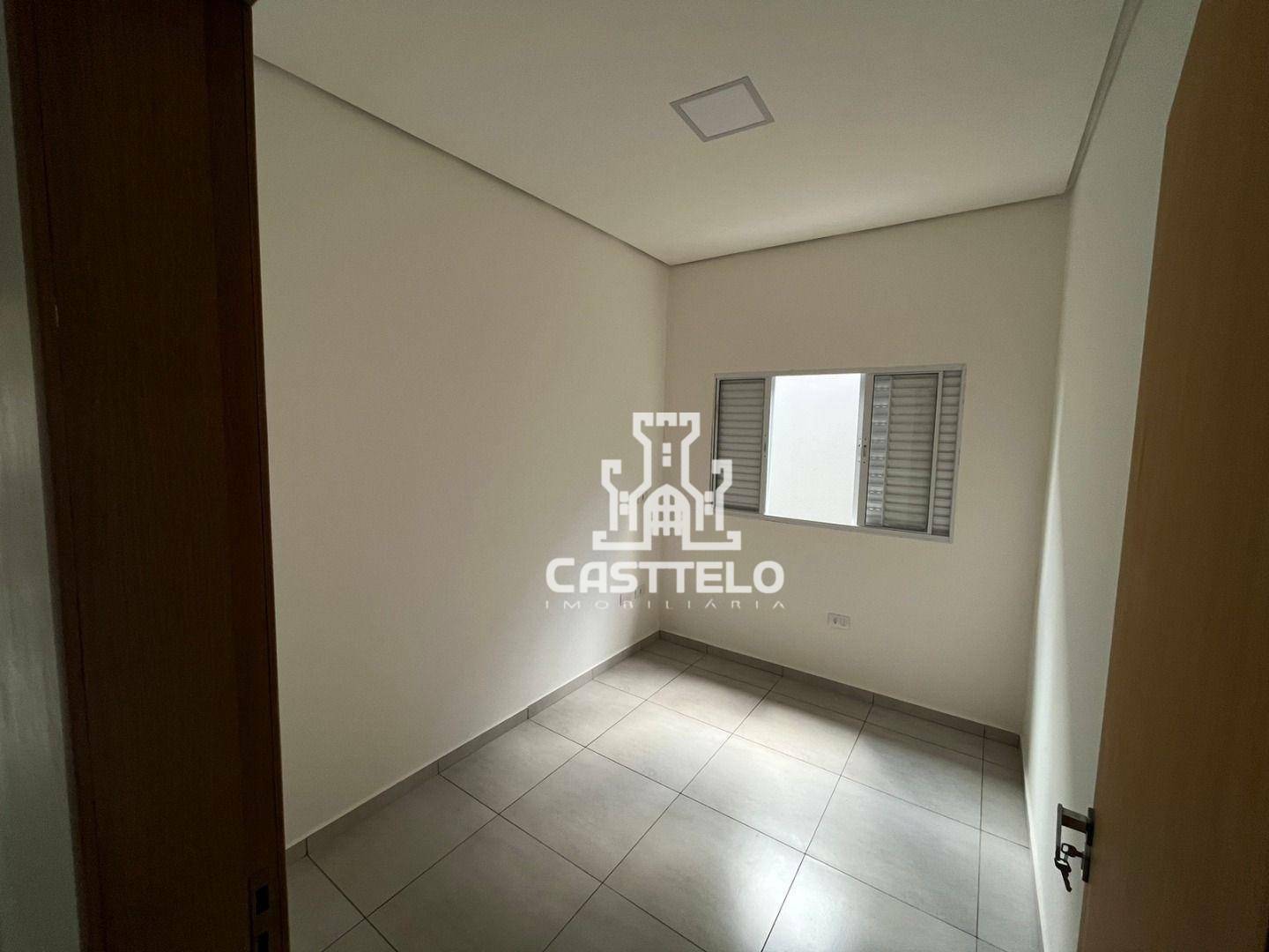 Casa à venda com 3 quartos, 92m² - Foto 9