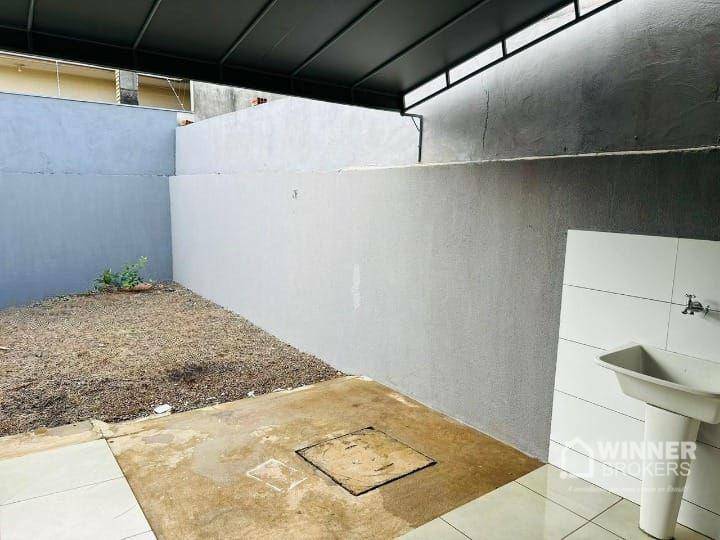 Casa à venda com 3 quartos, 69m² - Foto 13