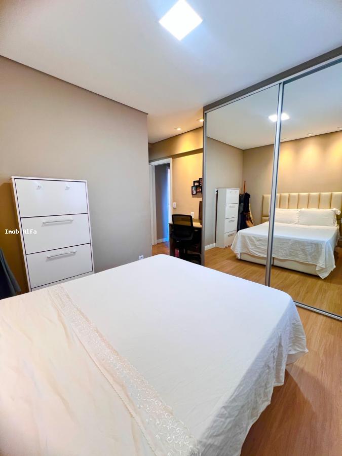 Apartamento à venda com 3 quartos, 105m² - Foto 17