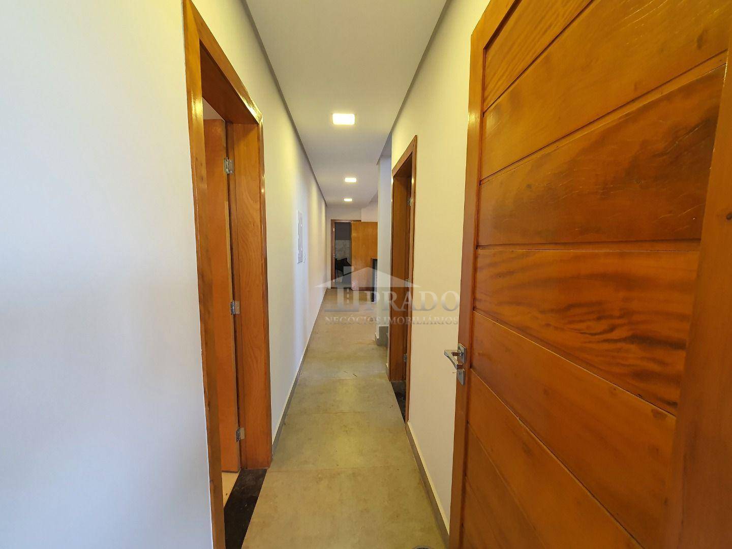 Casa de Condomínio à venda com 3 quartos, 245m² - Foto 5