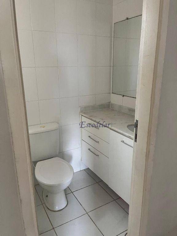 Apartamento para alugar com 3 quartos, 64m² - Foto 11