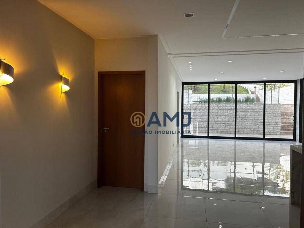 Sobrado à venda com 4 quartos, 270m² - Foto 18