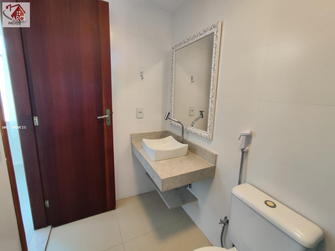 Casa à venda com 4 quartos, 360m² - Foto 16