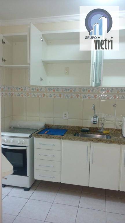 Apartamento à venda com 2 quartos, 58m² - Foto 2