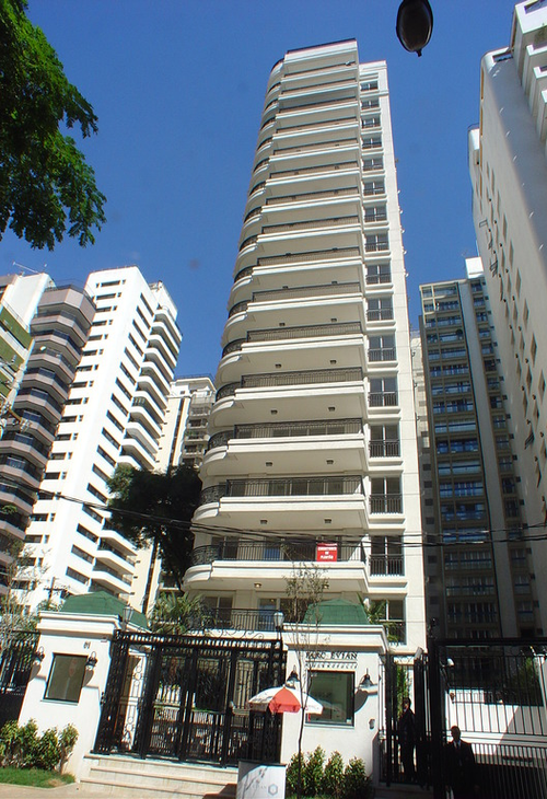 Apartamento à venda com 3 quartos, 383m² - Foto 1