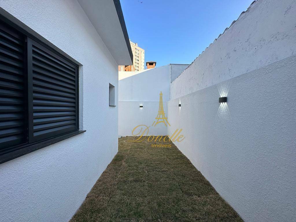 Casa à venda com 3 quartos, 75m² - Foto 13