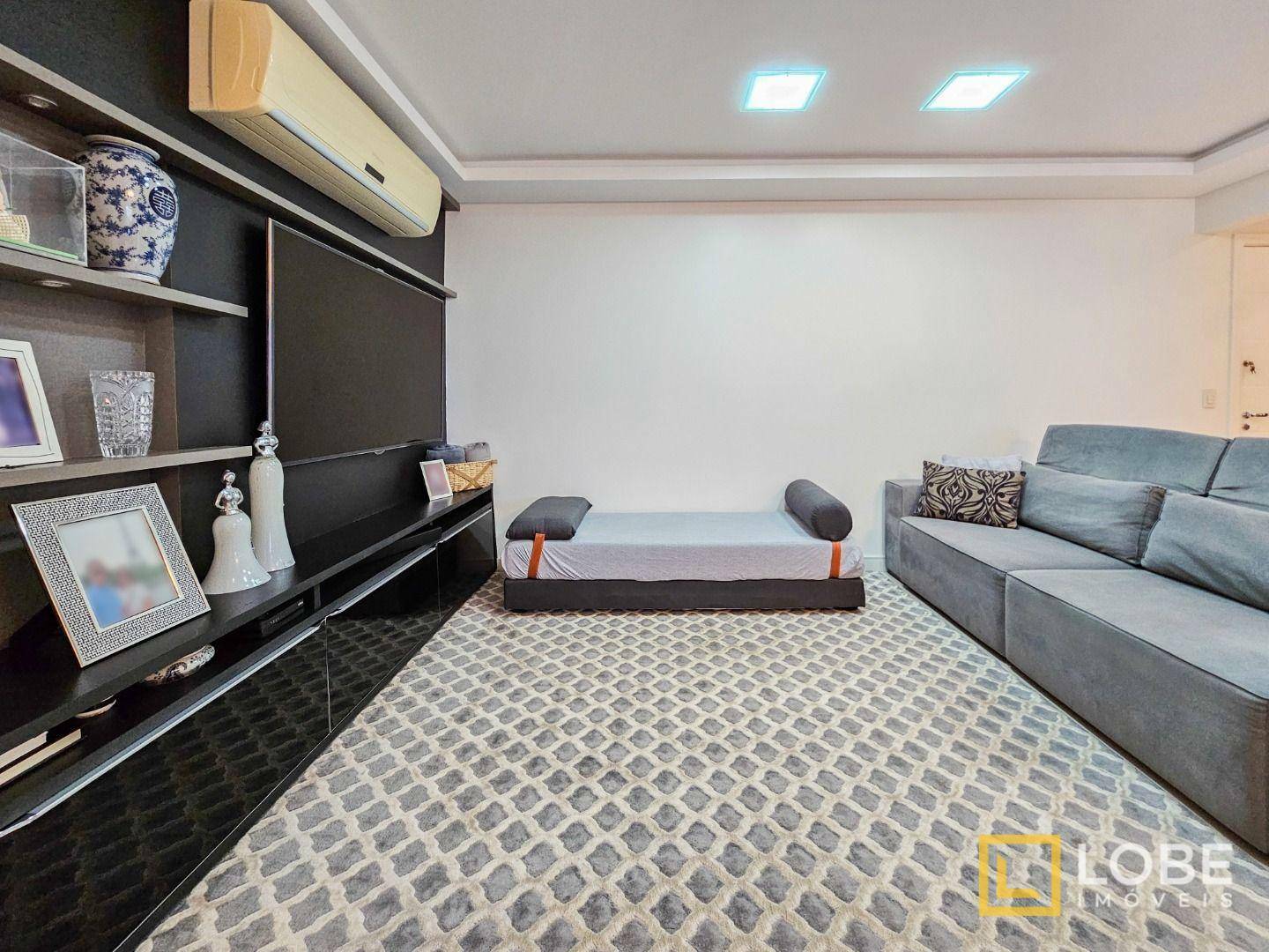 Apartamento à venda com 3 quartos, 117m² - Foto 8