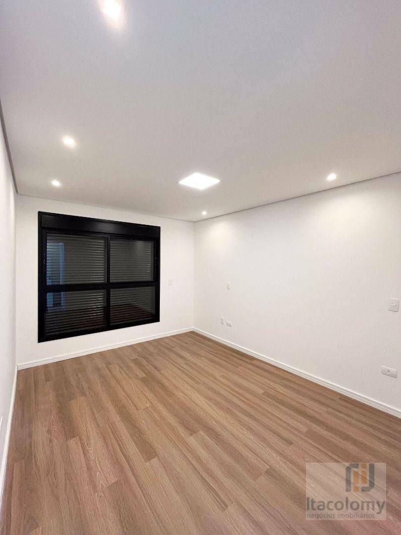 Casa de Condomínio à venda com 3 quartos, 220m² - Foto 23