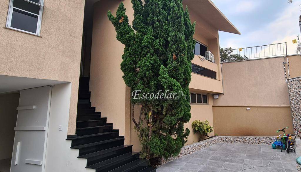 Sobrado à venda com 3 quartos, 280m² - Foto 2