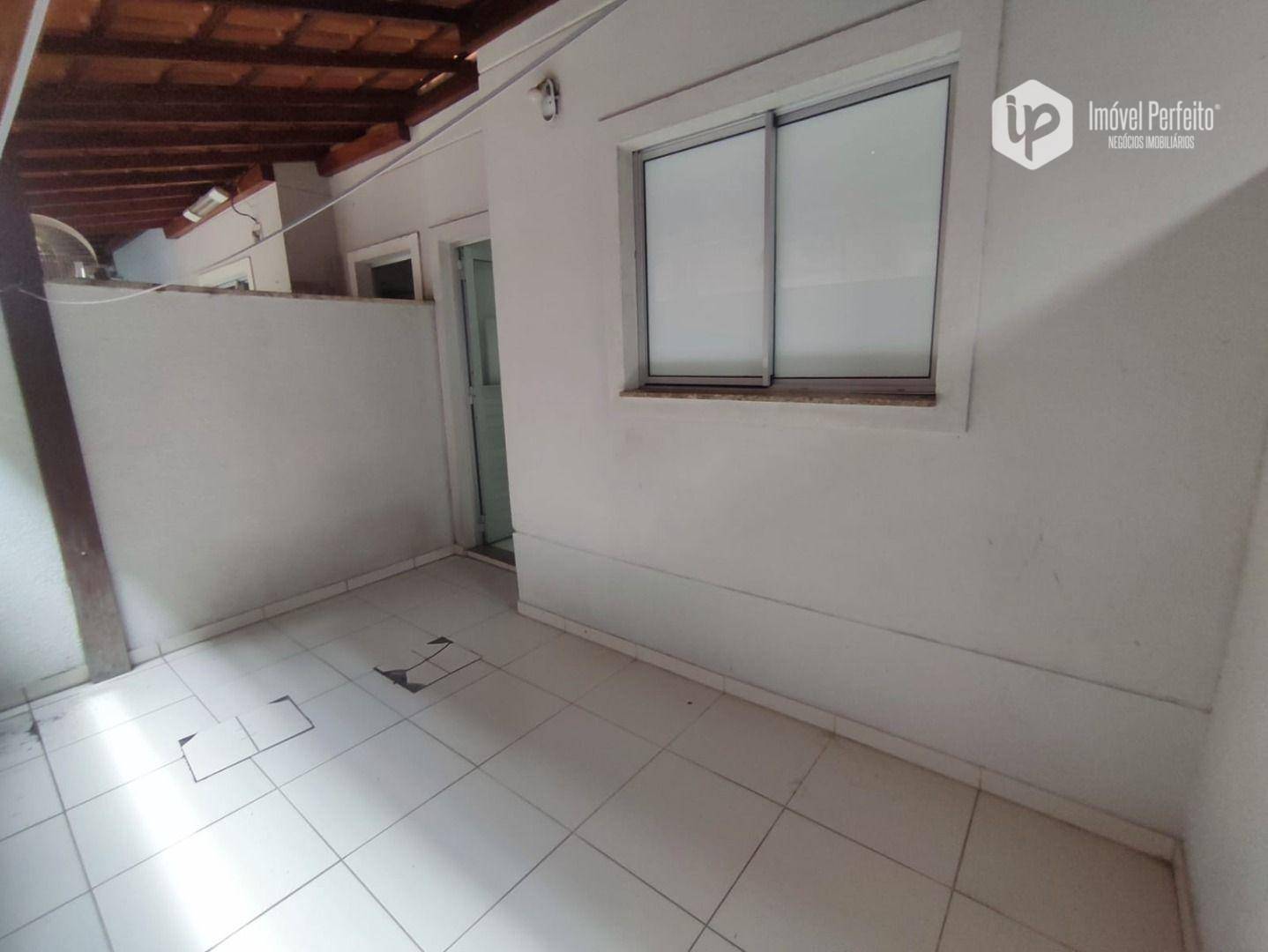 Casa de Condomínio para alugar com 2 quartos, 66m² - Foto 14