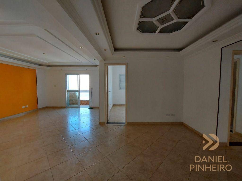 Apartamento à venda com 3 quartos, 117m² - Foto 13