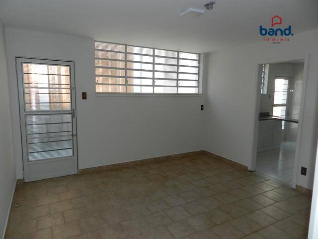 Casa à venda com 3 quartos, 316m² - Foto 22