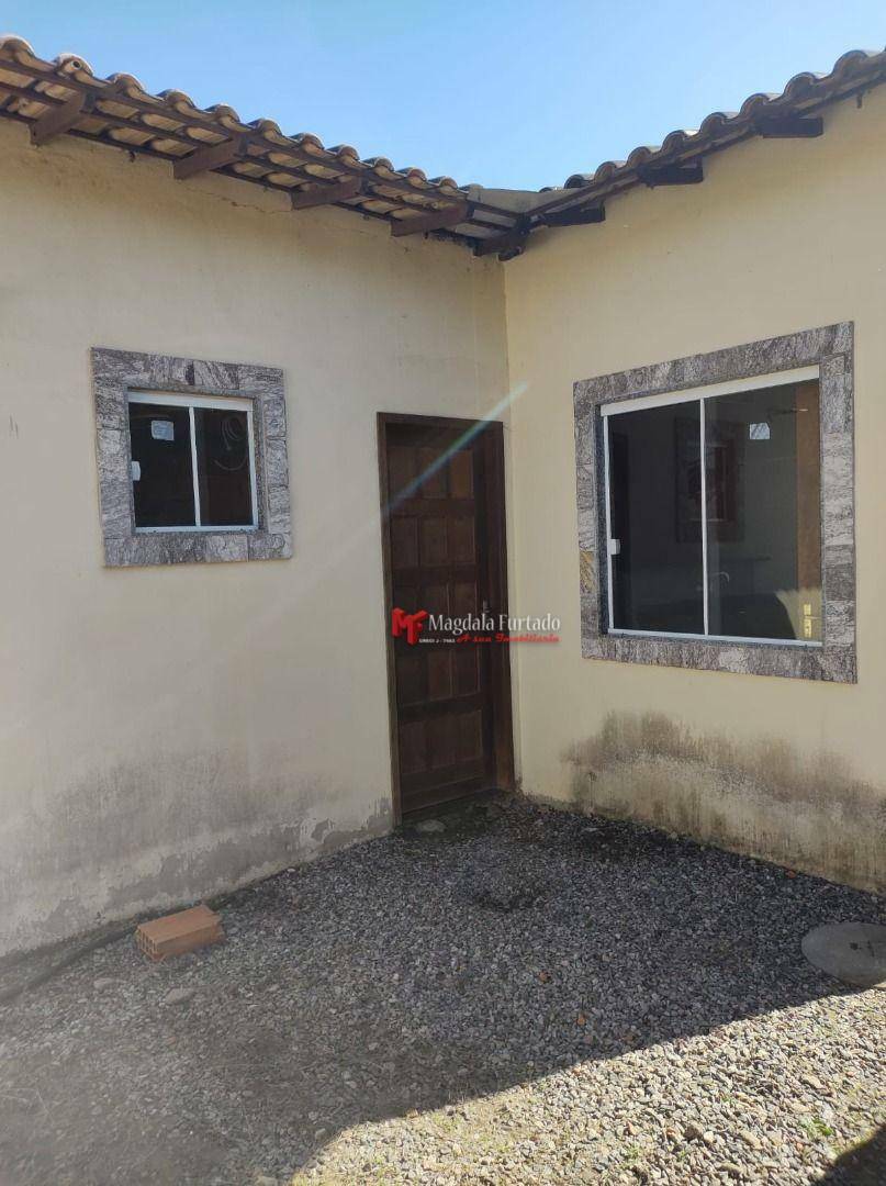 Casa à venda com 1 quarto, 41m² - Foto 2