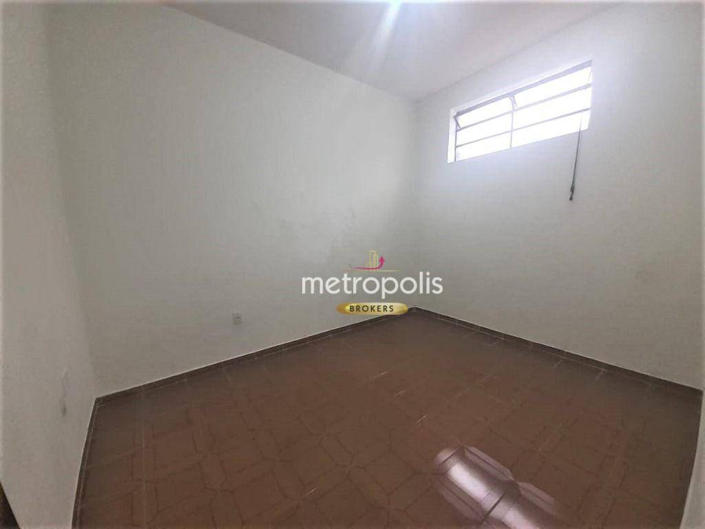 Casa para alugar com 2 quartos, 70m² - Foto 15
