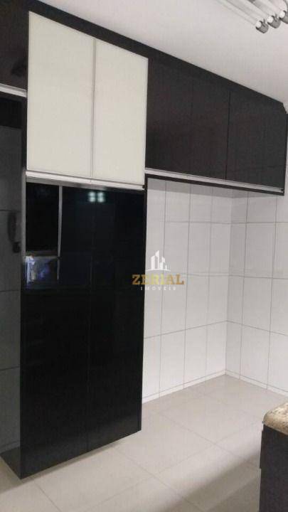 Sobrado à venda com 3 quartos, 100m² - Foto 3