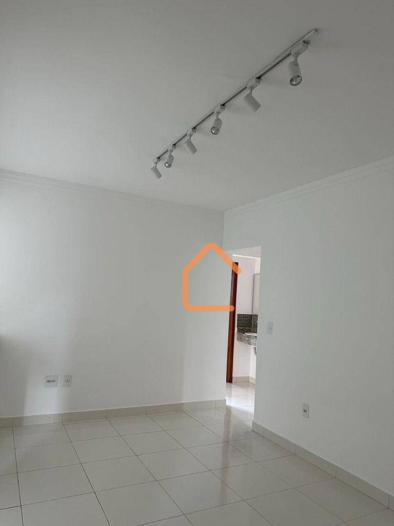 Apartamento à venda com 3 quartos, 110m² - Foto 13