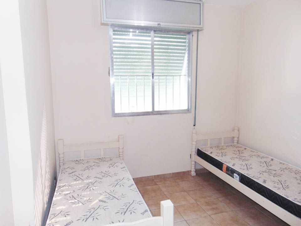 Apartamento à venda com 2 quartos, 75m² - Foto 10