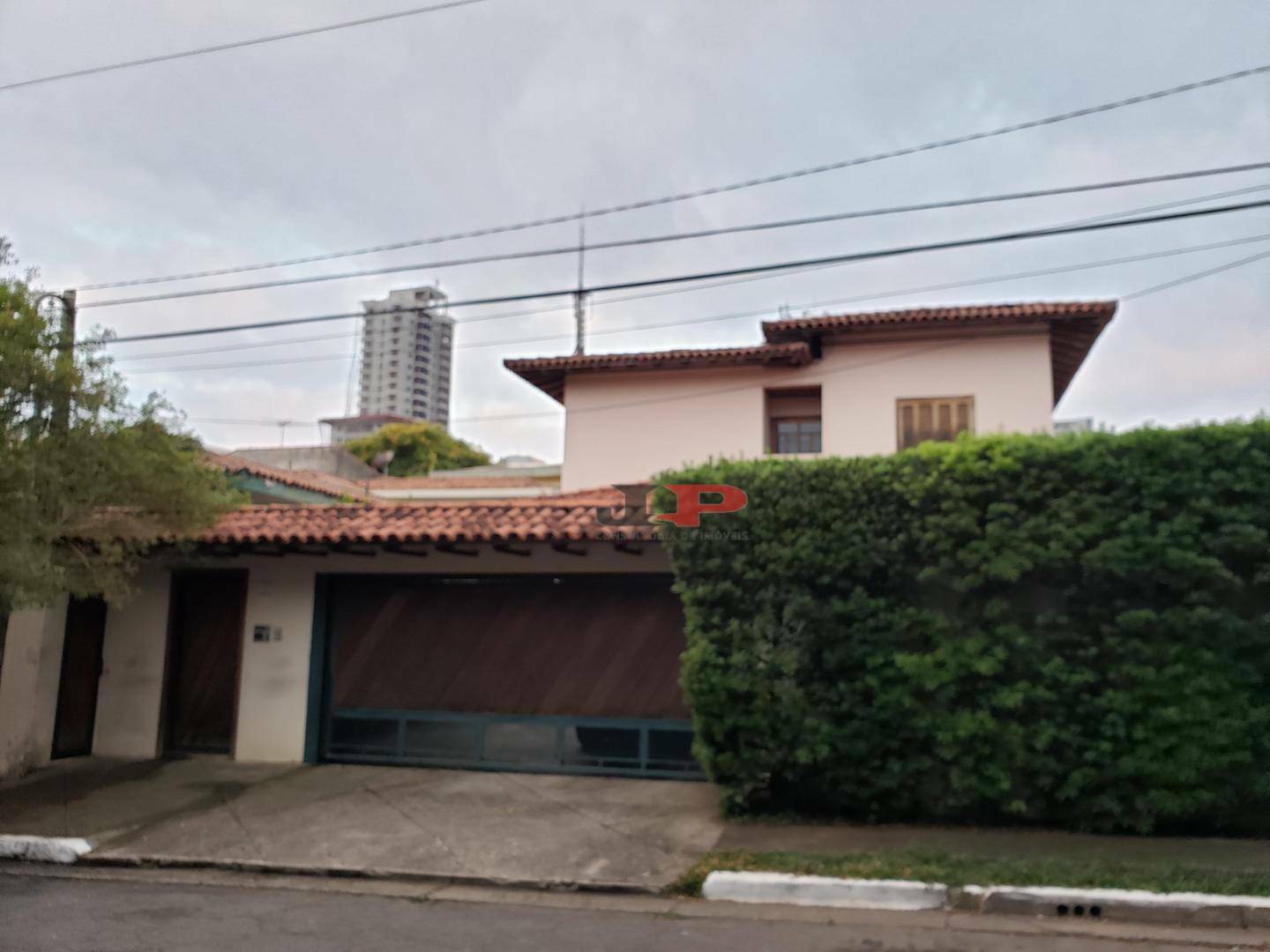 Casa à venda com 4 quartos, 300m² - Foto 26