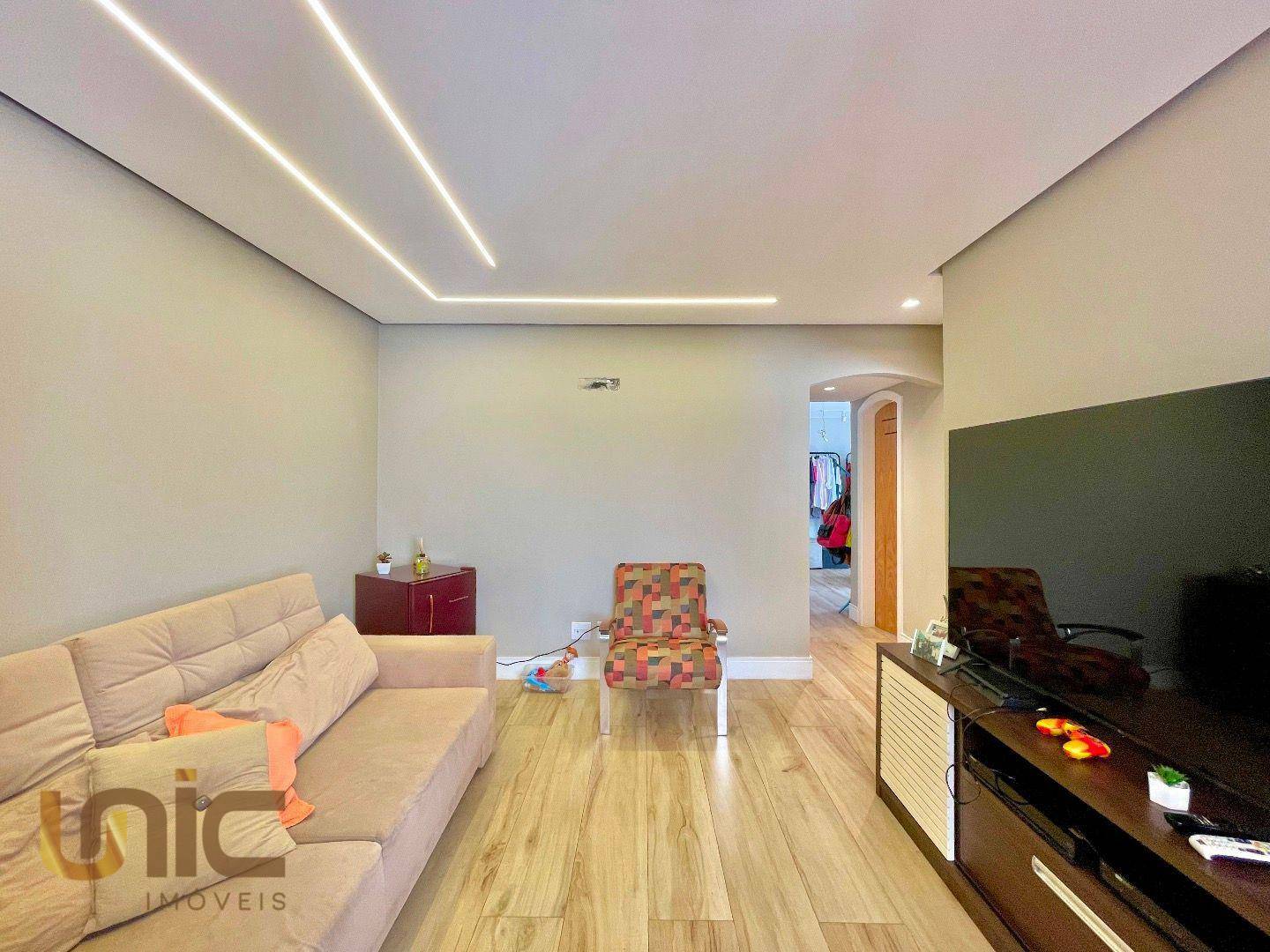 Casa à venda com 2 quartos, 166m² - Foto 10