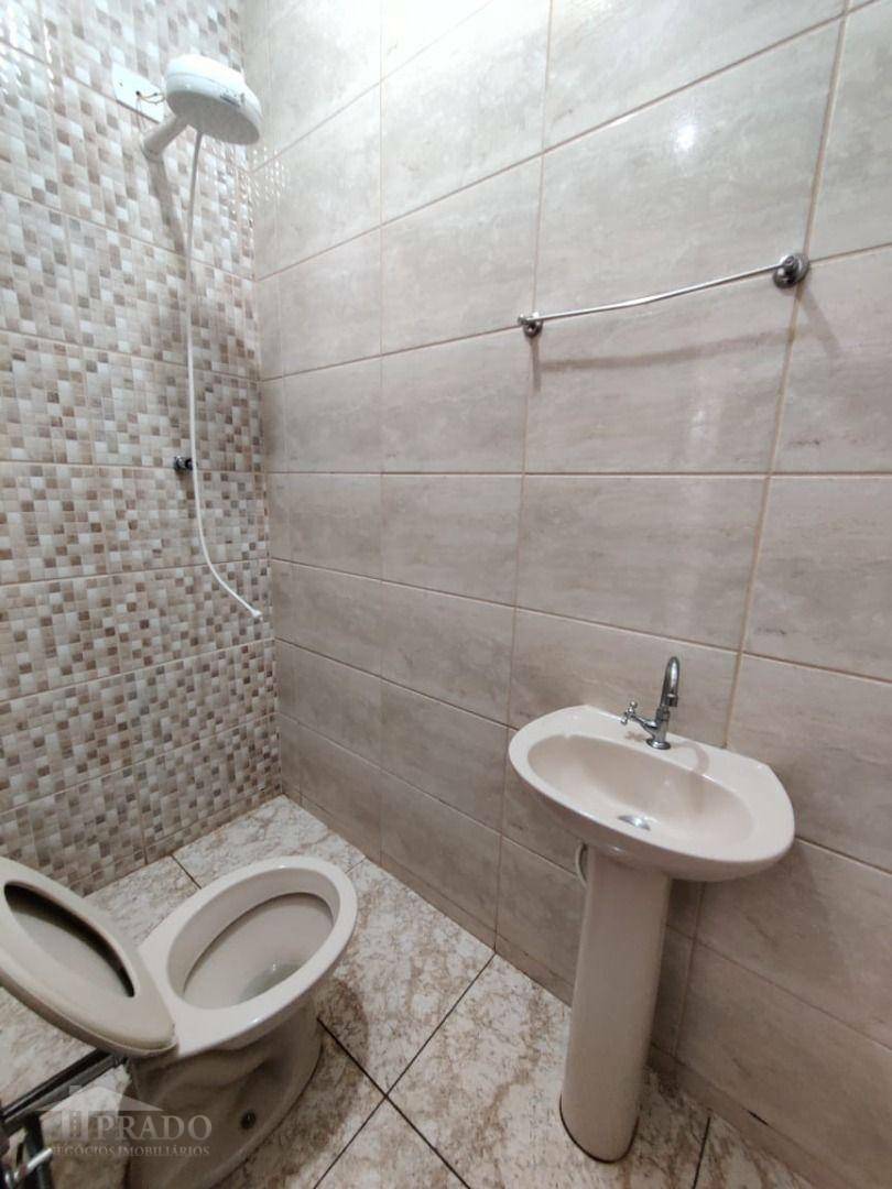 Sobrado à venda com 2 quartos, 200m² - Foto 17