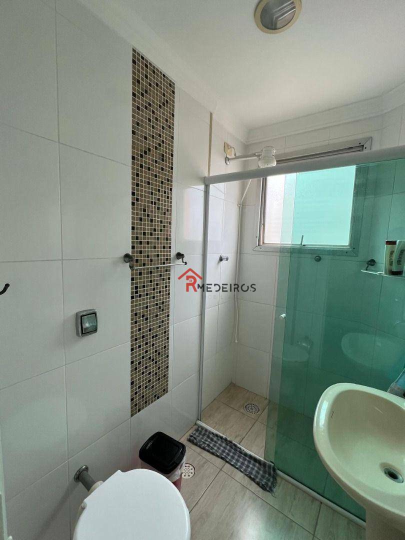 Apartamento à venda com 2 quartos, 78m² - Foto 11