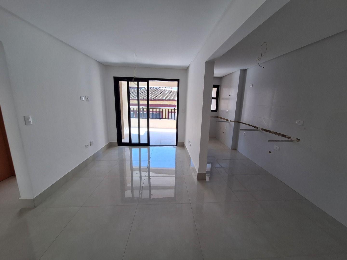 Apartamento à venda com 2 quartos, 72m² - Foto 7