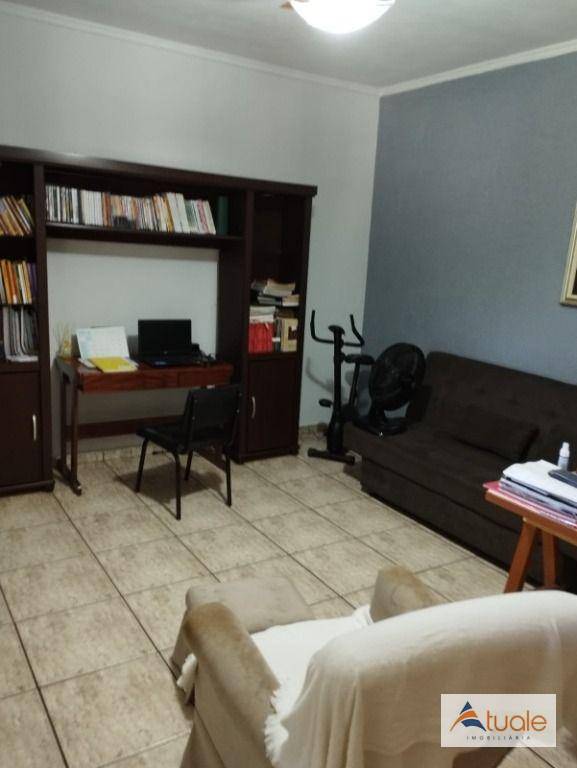 Chácara à venda com 3 quartos, 229m² - Foto 8