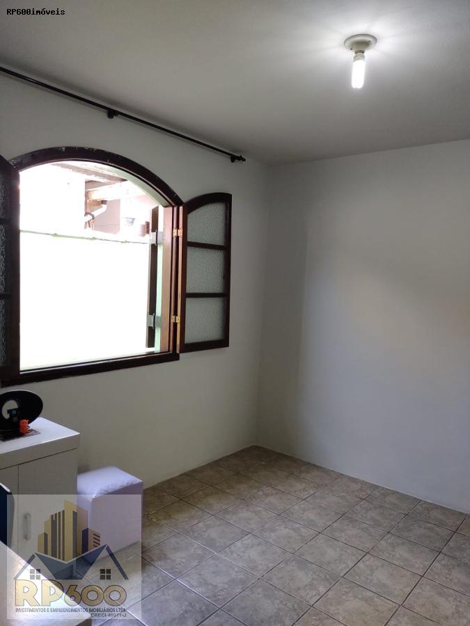 Casa à venda com 3 quartos, 200m² - Foto 7