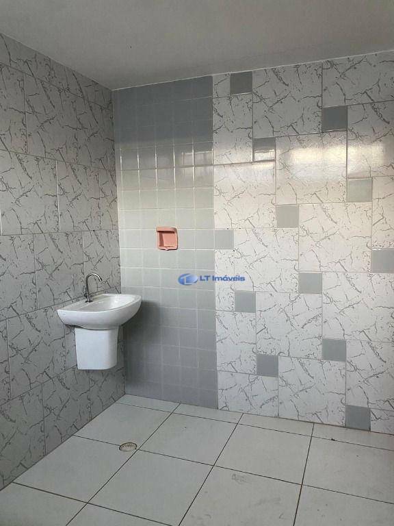 Casa para alugar com 4 quartos, 379m² - Foto 13