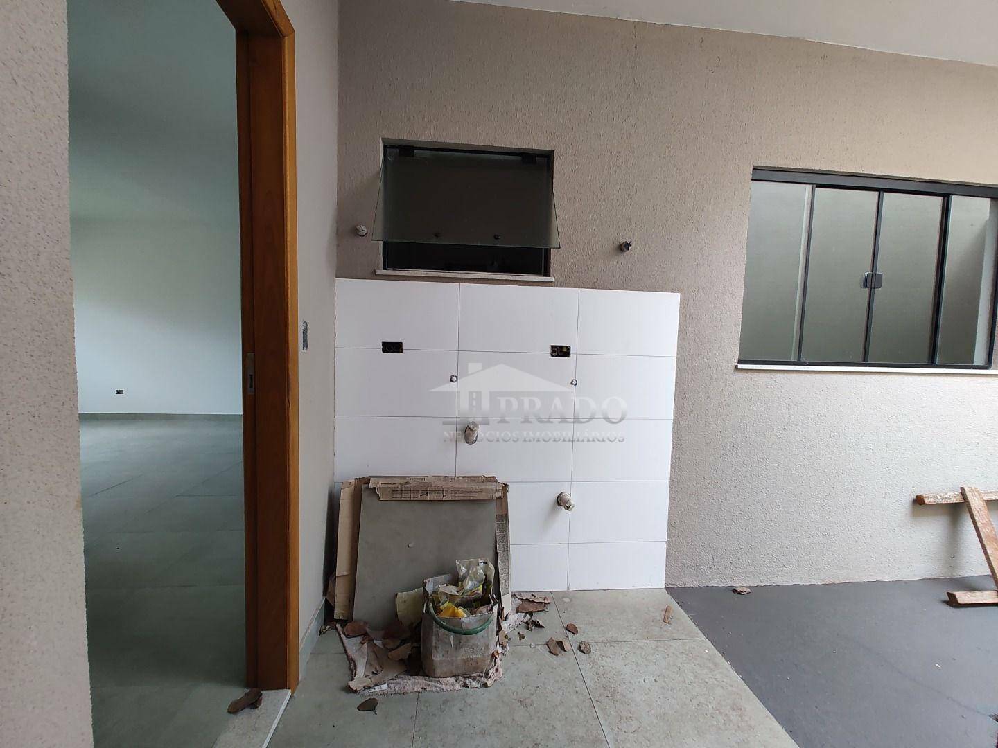 Casa à venda com 2 quartos, 74m² - Foto 15