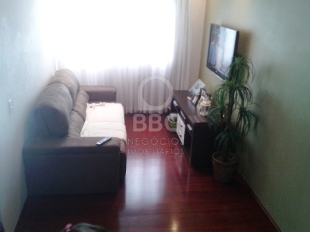 Apartamento à venda com 2 quartos, 60m² - Foto 2