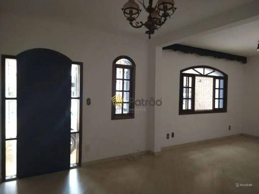 Casa à venda com 3 quartos, 130m² - Foto 51