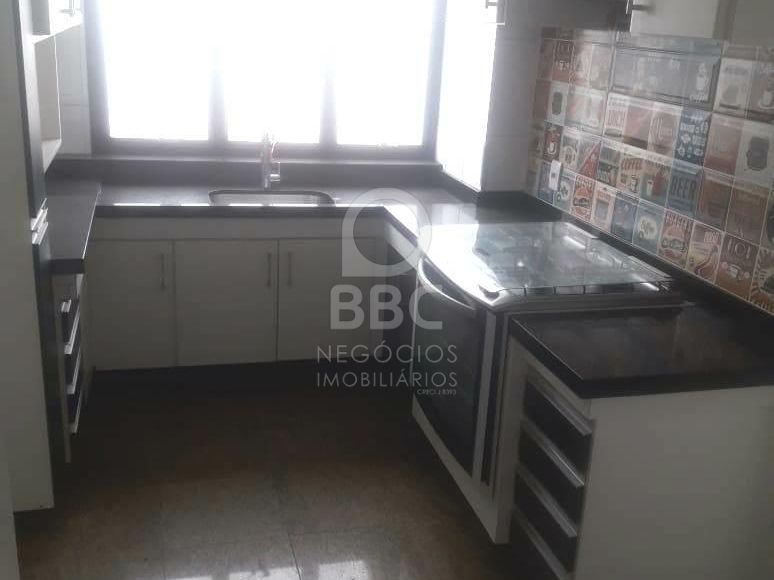 Apartamento à venda com 3 quartos, 140m² - Foto 11