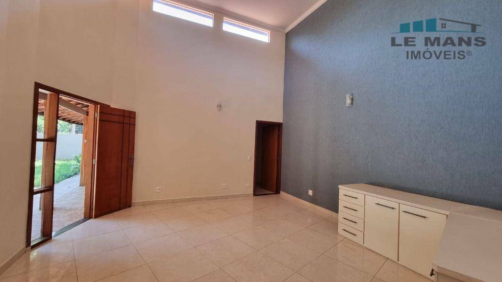 Casa à venda com 3 quartos, 220m² - Foto 15