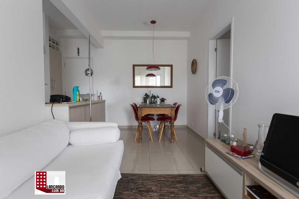 Apartamento à venda com 2 quartos, 55m² - Foto 3