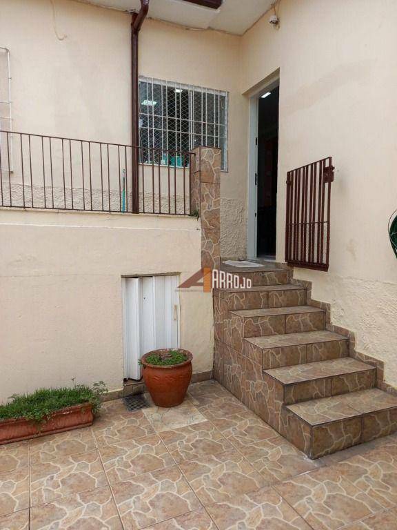 Casa à venda com 4 quartos, 234m² - Foto 22