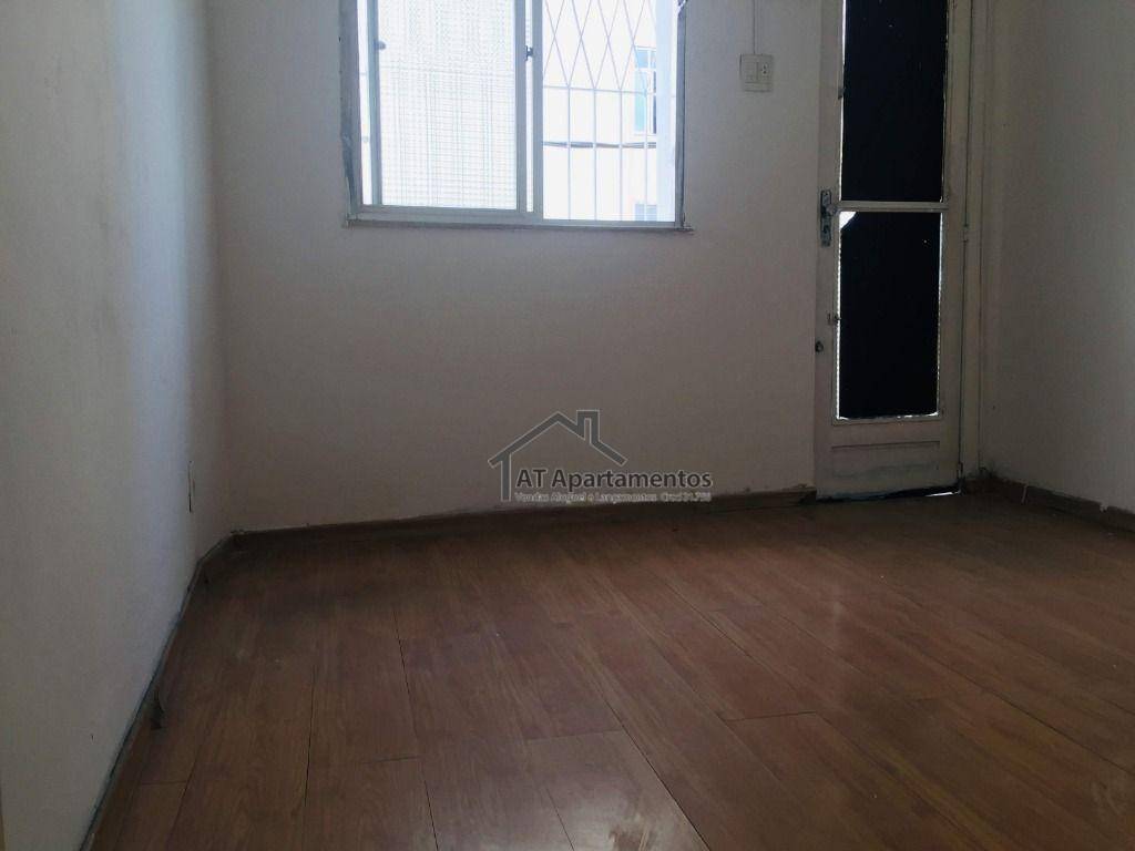 Casa à venda e aluguel com 3 quartos, 100m² - Foto 10