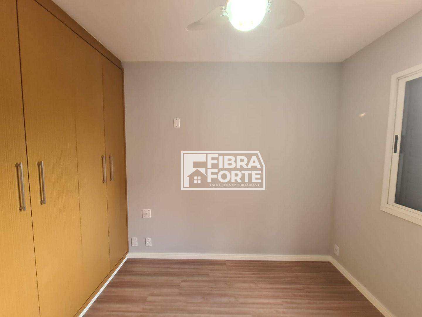 Apartamento à venda com 3 quartos, 85m² - Foto 9