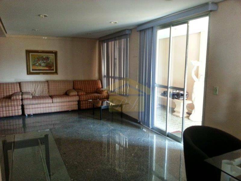 Apartamento à venda com 2 quartos, 65m² - Foto 25