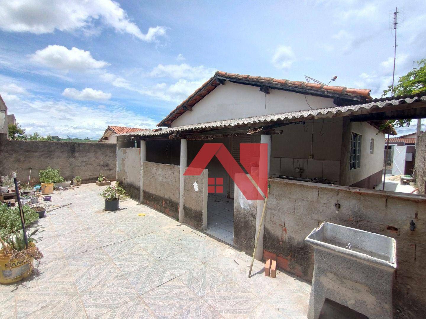 Casa à venda com 3 quartos, 80m² - Foto 14