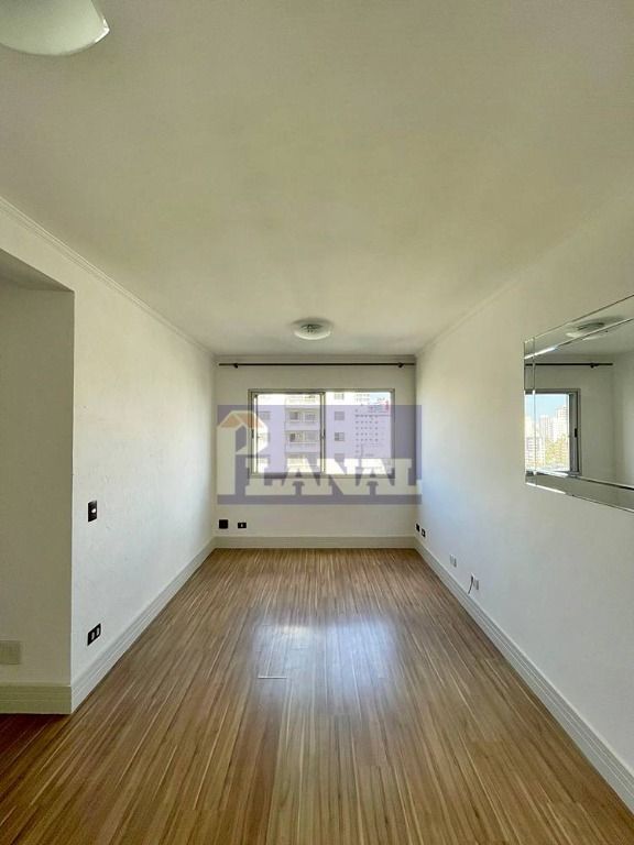 Apartamento à venda com 2 quartos, 60m² - Foto 1