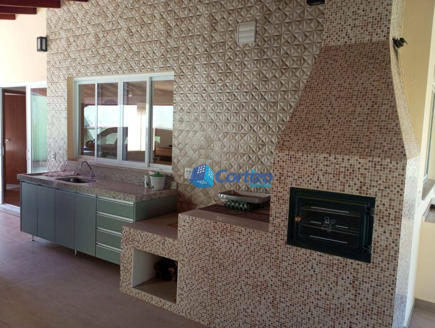 Casa à venda com 3 quartos, 240m² - Foto 8