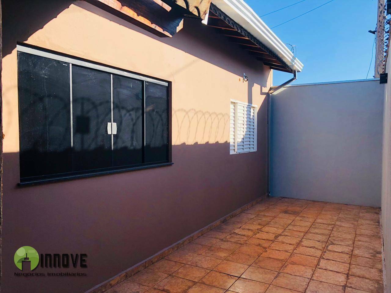 Casa à venda e aluguel com 2 quartos, 90m² - Foto 16